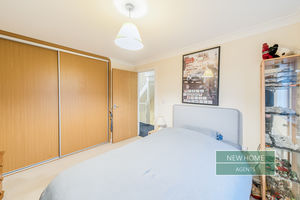 Photo 14- click for photo gallery